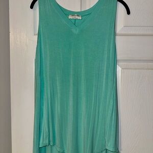 Zenana Outfitters Aqua V-Neck Tank Top